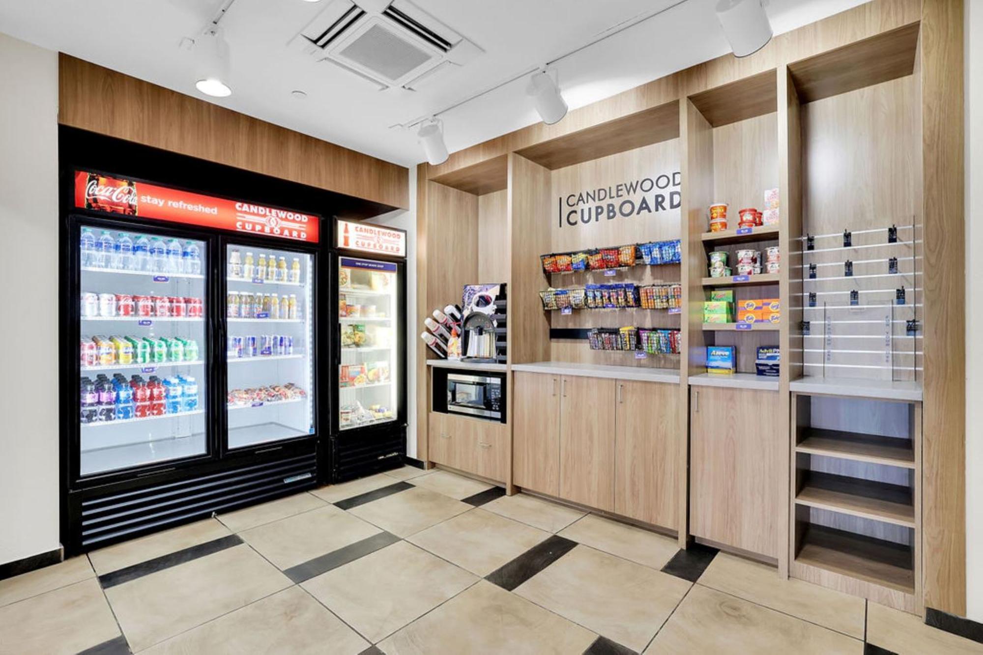亚特兰大西20号洲际公路烛木套房酒店 利西亚泉 外观 照片